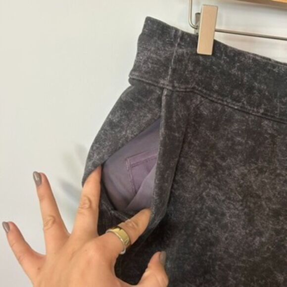 Lululemon Womens Scuba High-rise French Terry Jogger Size 14 Lavender - Picture 7 of 16